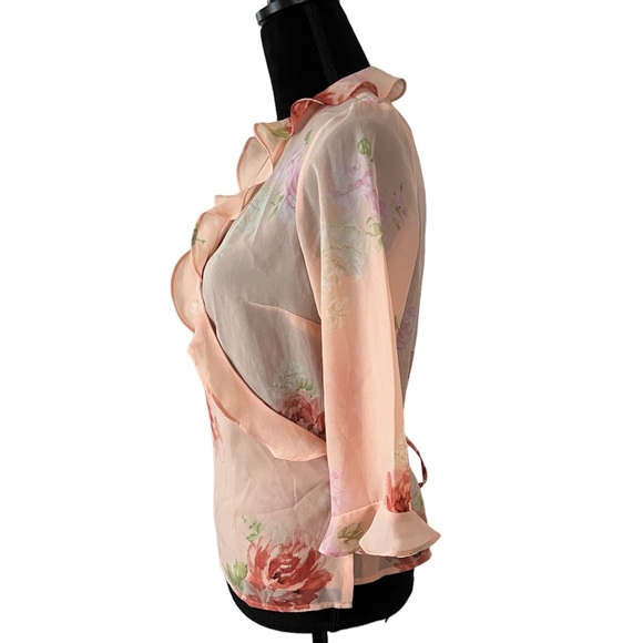 WOMEN’S FLORAL PRINT WRAP SHIRT - Picture 3 of 4